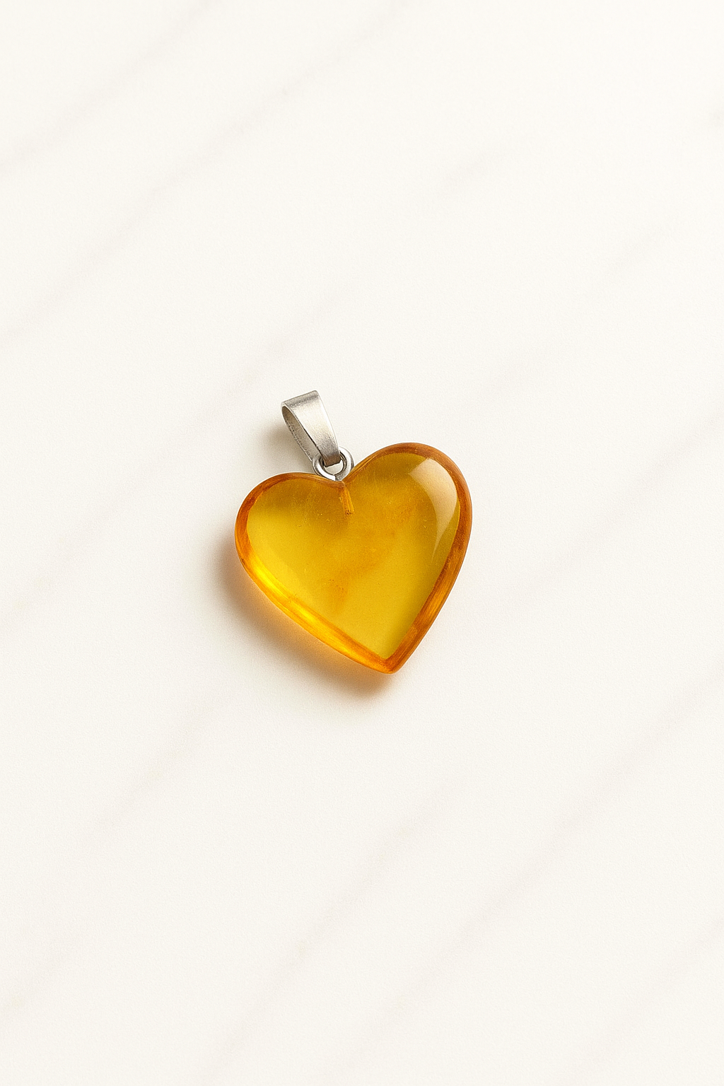 Pendente a cuore giallo