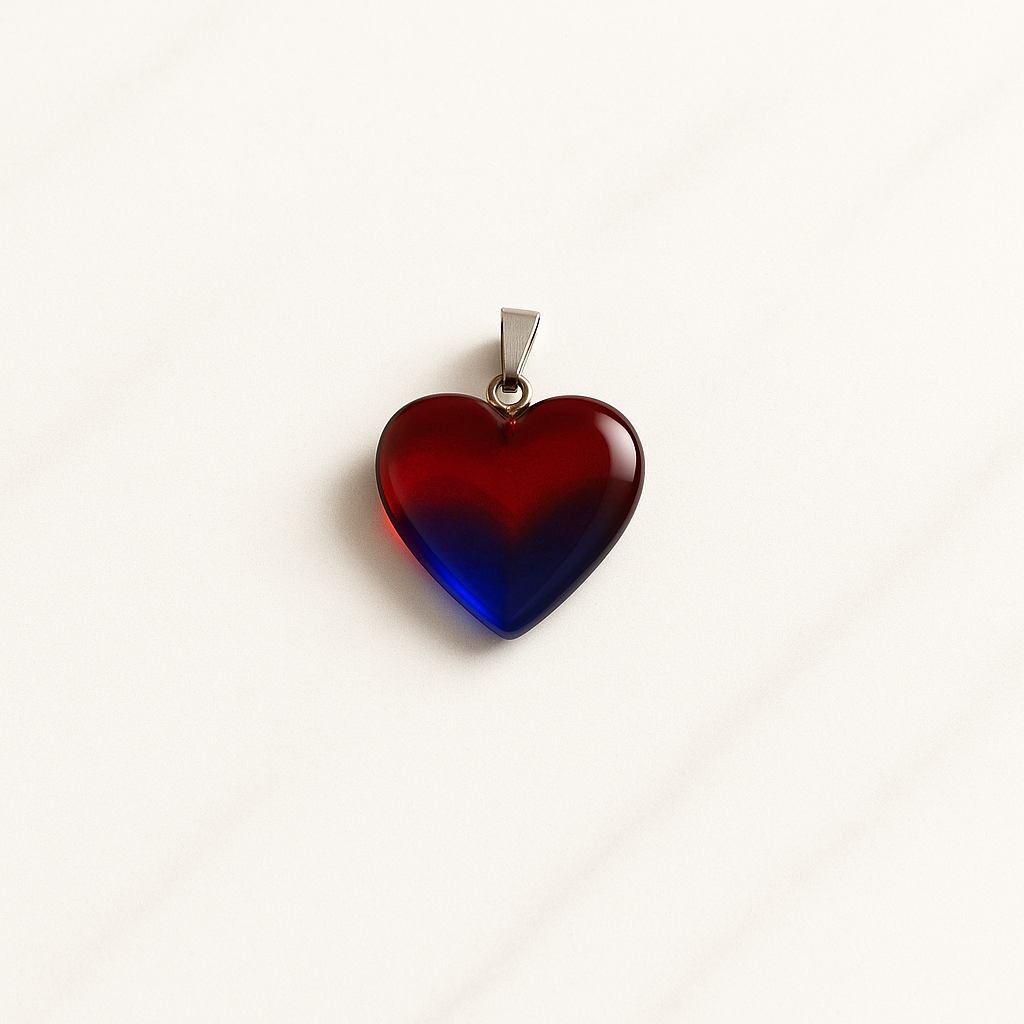 Pendente a cuore in effetto sfumato che passa dal rosso al blu