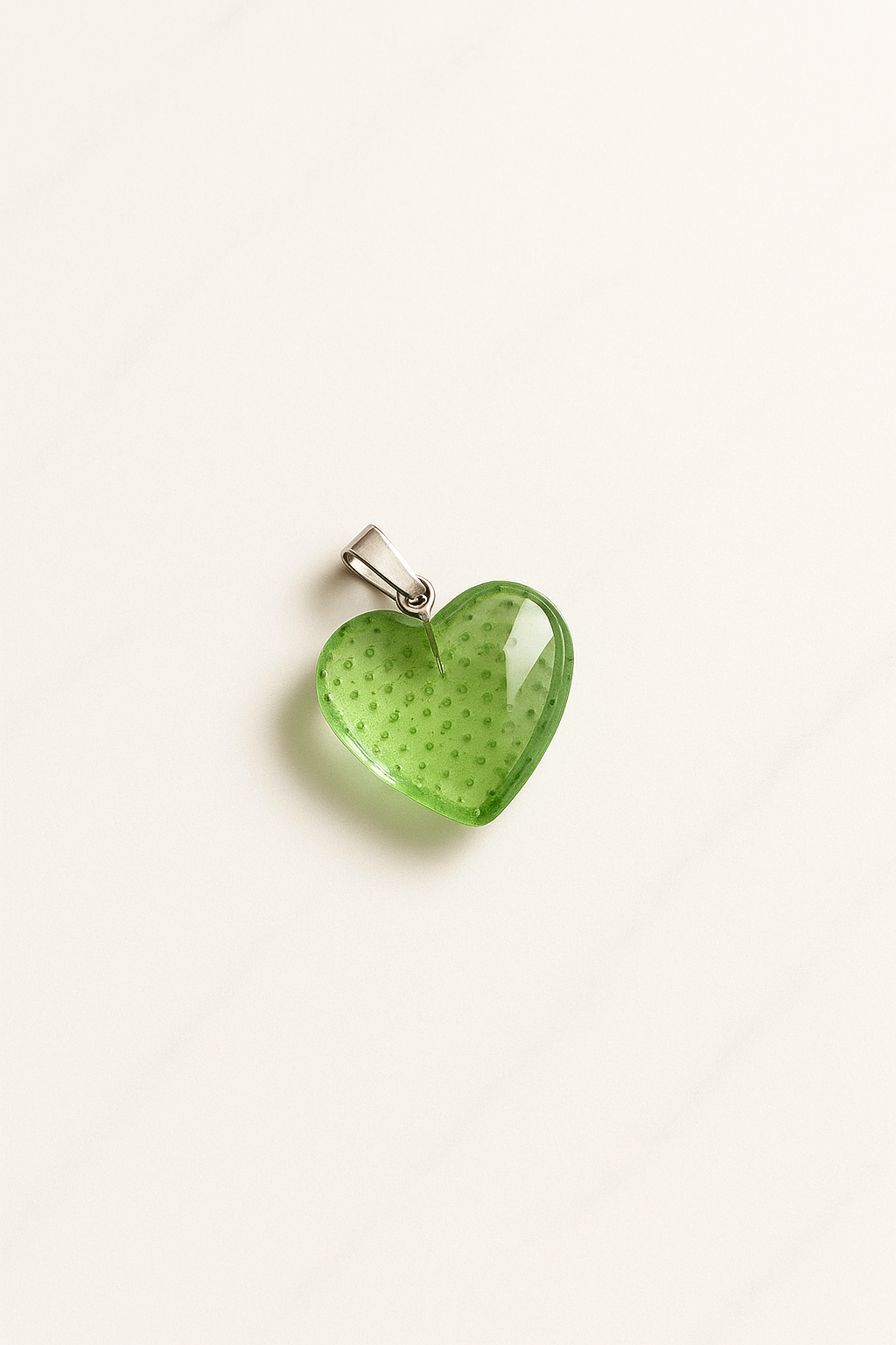 Pendente a cuore in verde intenso